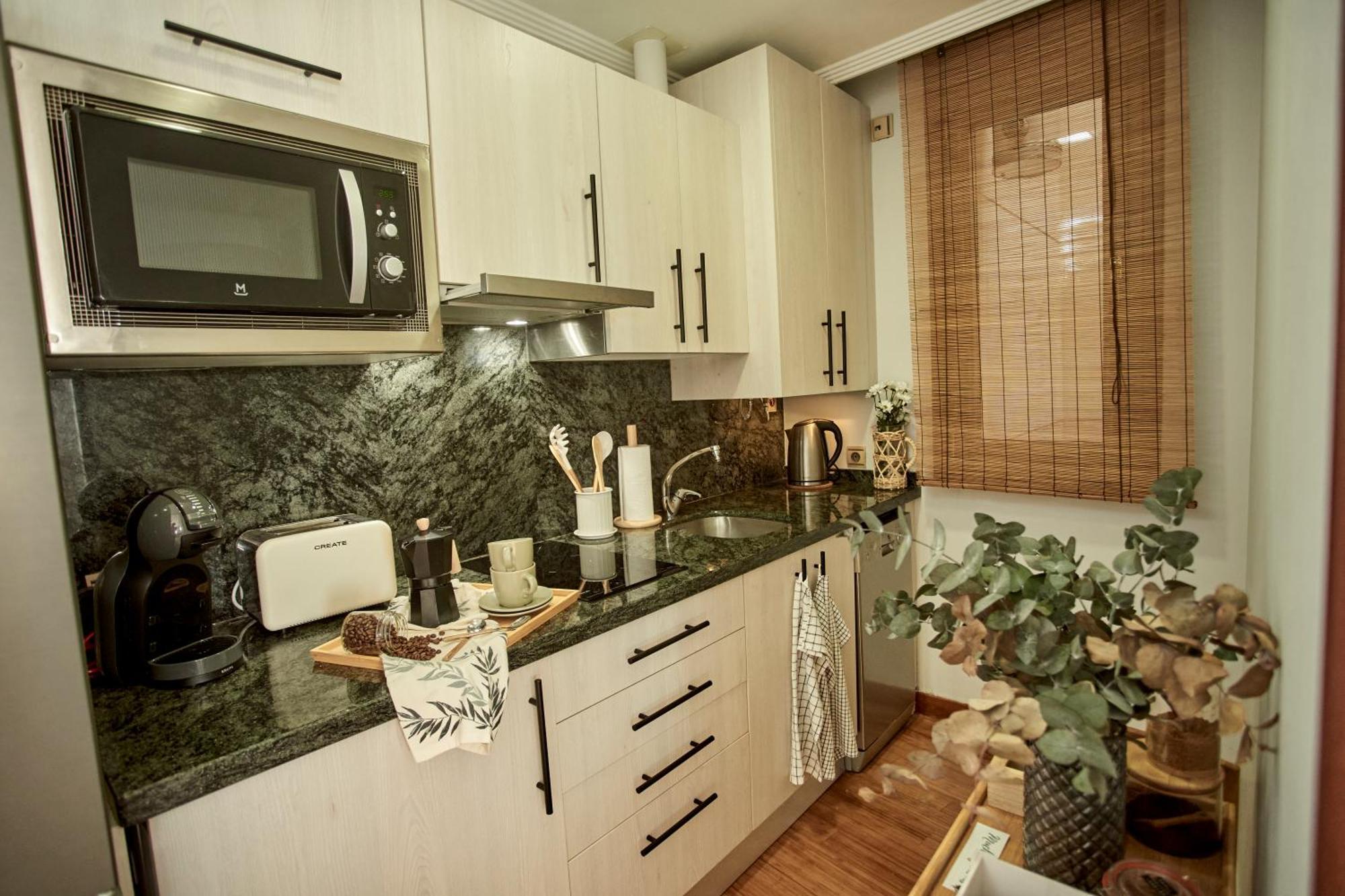 Salamanca Rentals - Apartamento Con Terraza A 1 Minuto De La Plaza Mayor Eksteriør billede